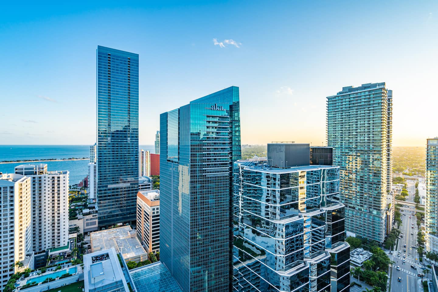Cozy 1/1 Overlooking Brickell’s Skyline — interior photo 4, Miami vacation rental by Vantage Stays